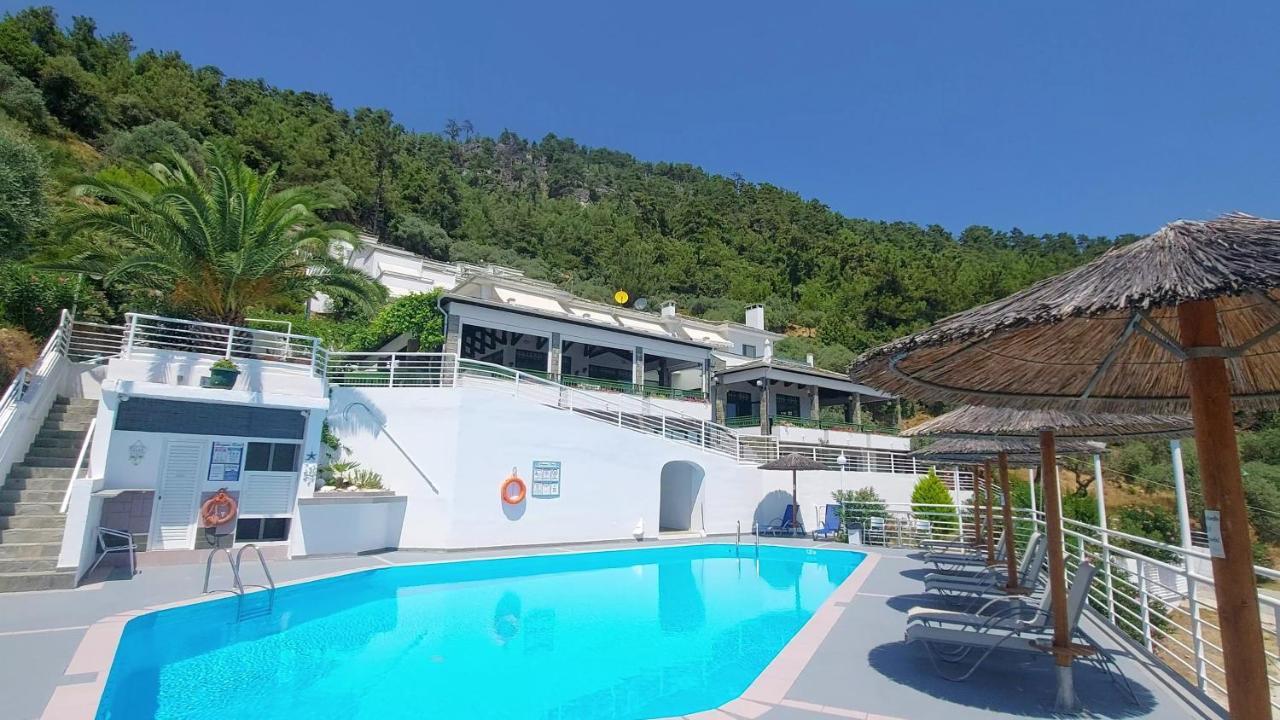 Dionysos Hotel Skala Potamia  Esterno foto
