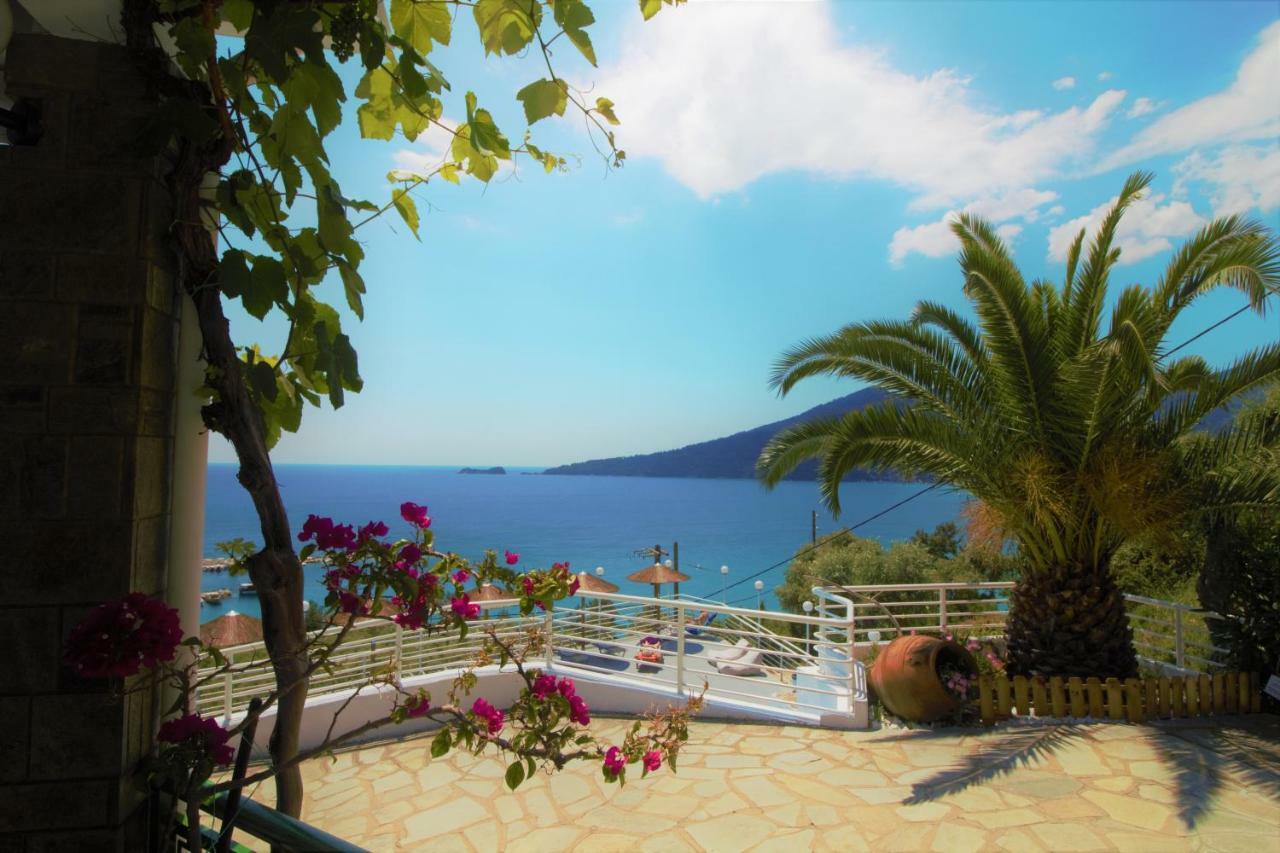 Dionysos Hotel Skala Potamia  Esterno foto