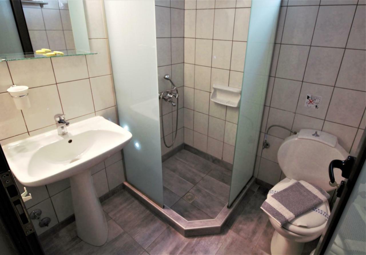Dionysos Hotel Skala Potamia  Esterno foto