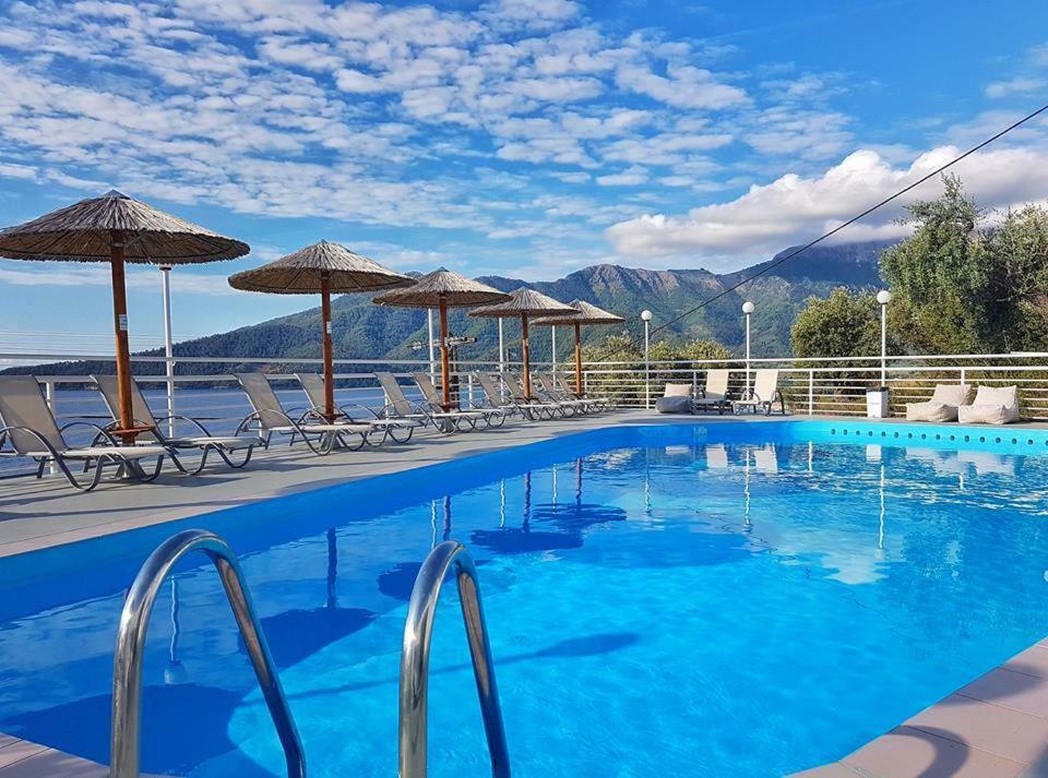Dionysos Hotel Skala Potamia  Esterno foto